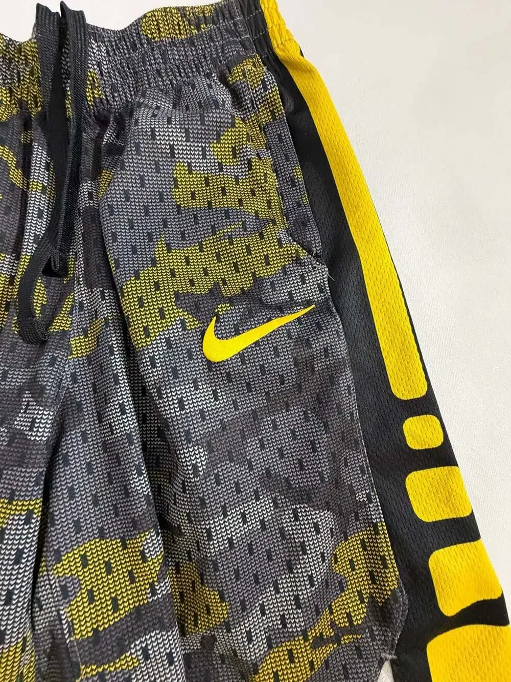 Nike Dri-Fit Shorts Camo Yellow Black Elite Basketball Mesh Mens L